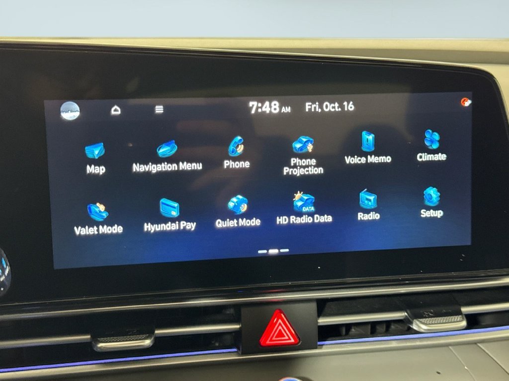 Used 2025 Gray Hyundai SEL Convenience image 20