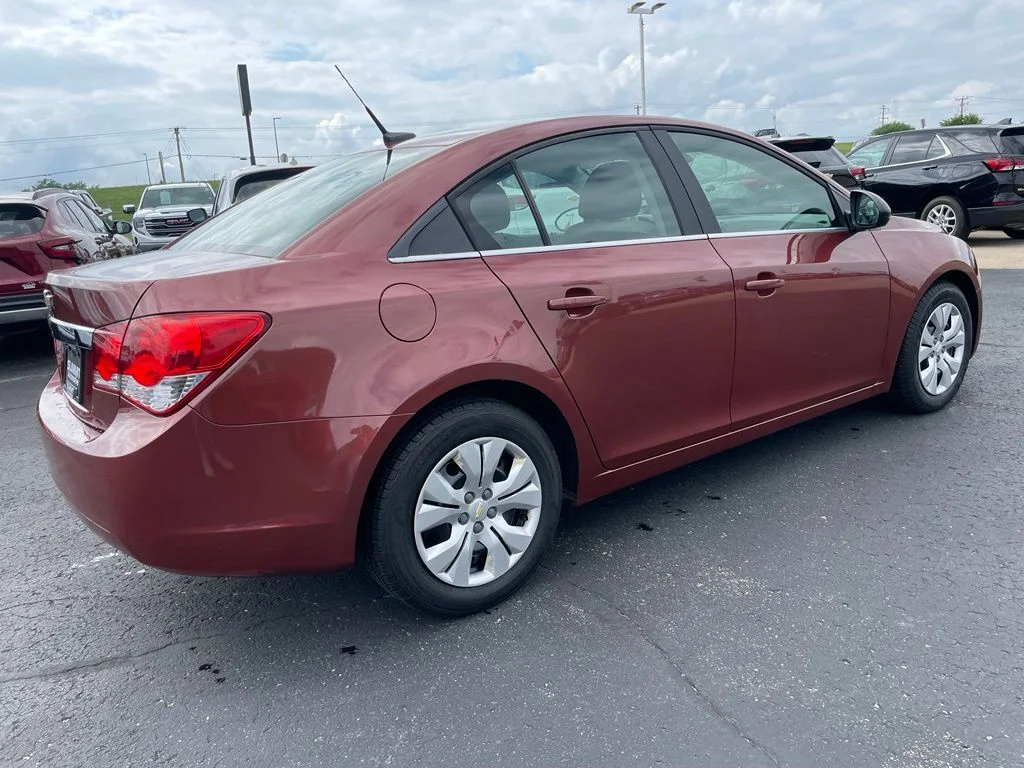 Used 2012 Autumn Metallic Chevrolet LS image 4