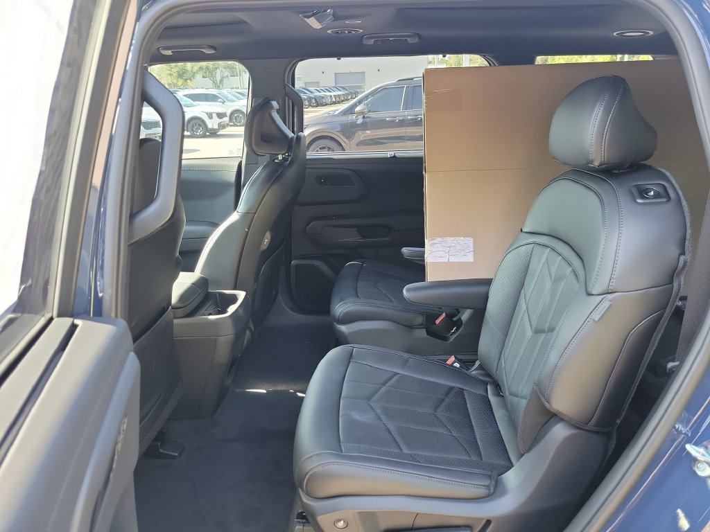 New 2027 Midnight Lake Blue Kia X-LINE SX image 16