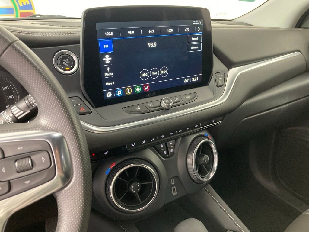 Used 2025 Chevrolet Blazer 2LT with VIN 3GNKBHR45SS227520 for sale in Monticello, Minnesota
