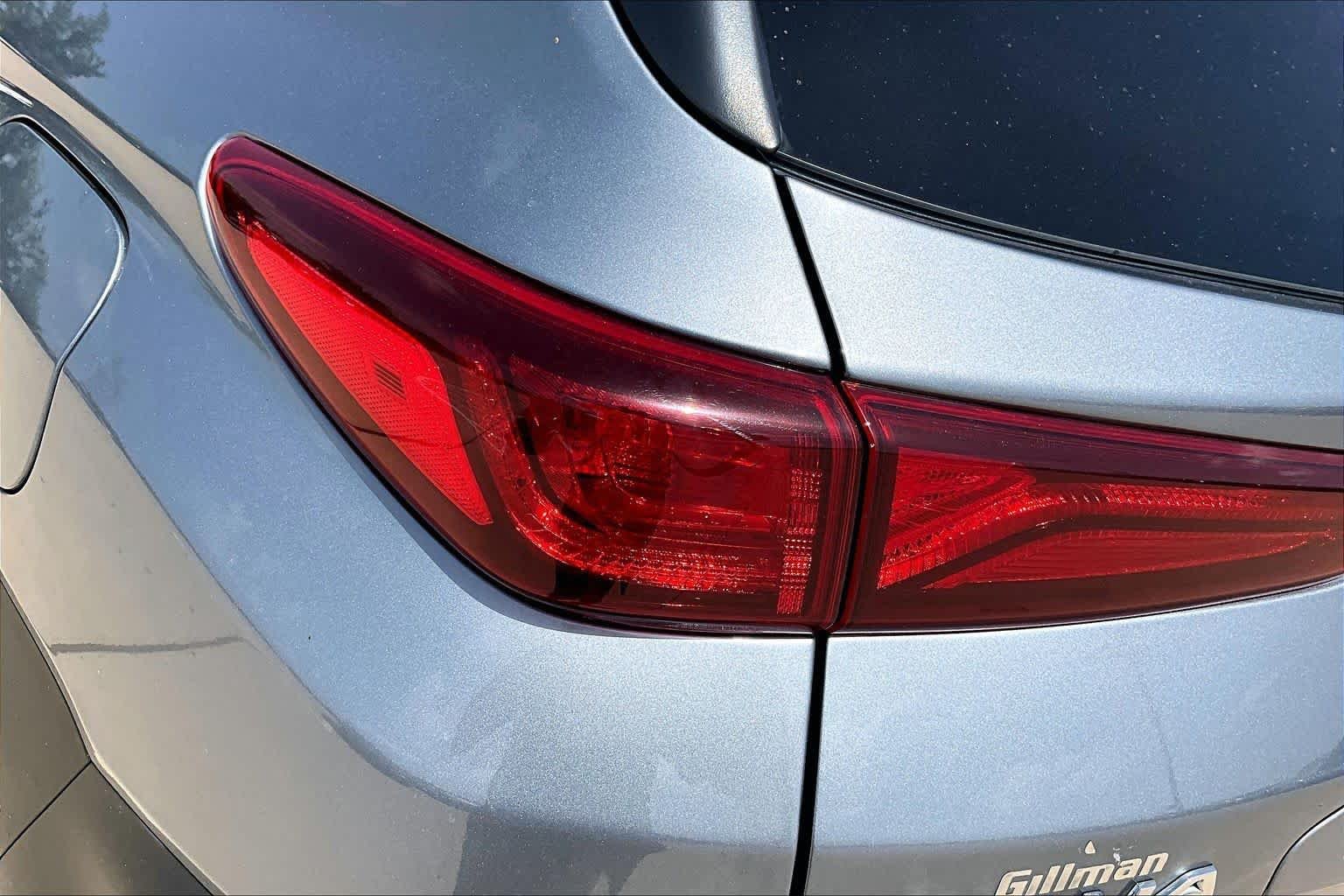 Used 2018 Sonic Silver Hyundai SEL image 27