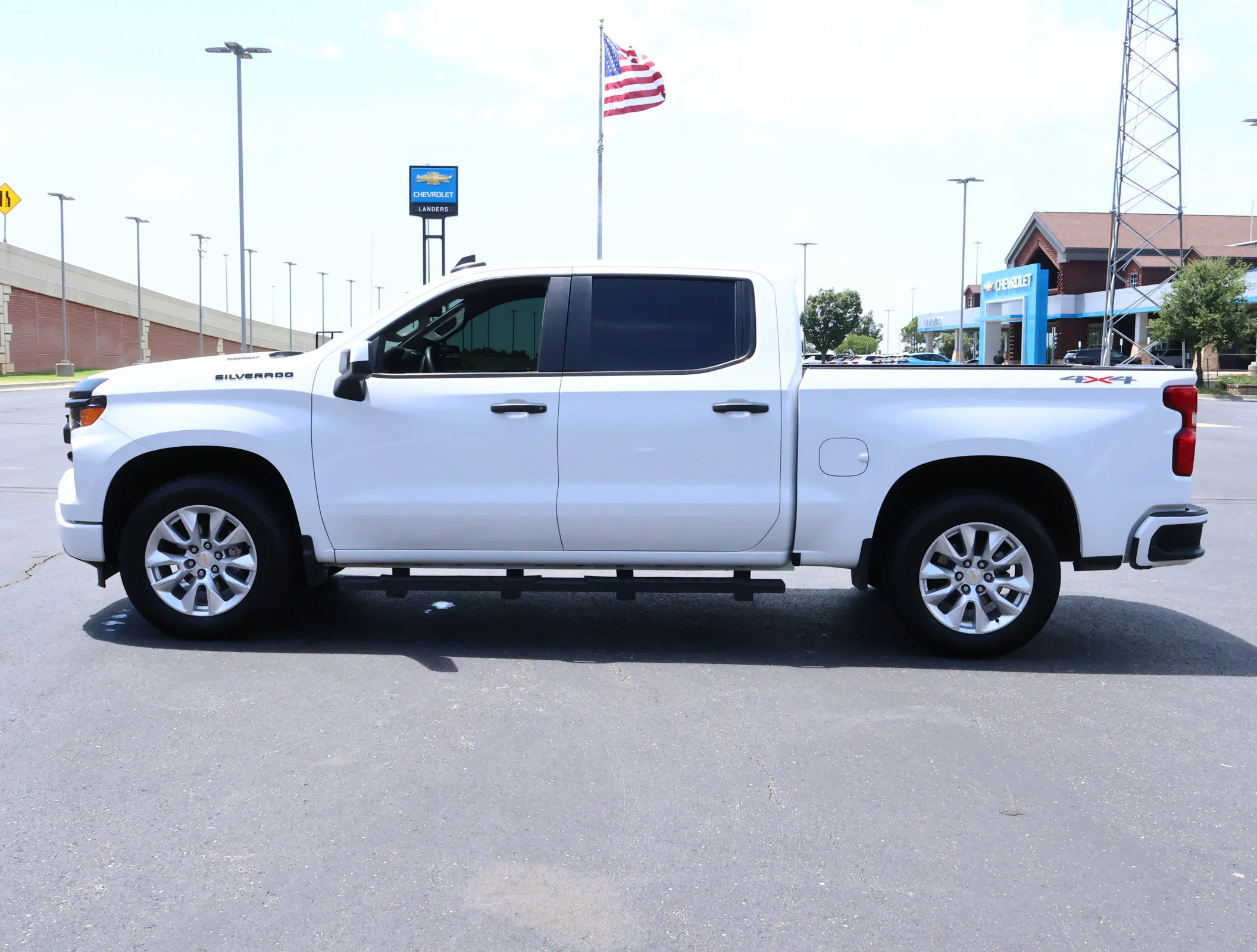 Used 2025 Summit White Chevrolet Custom image 30