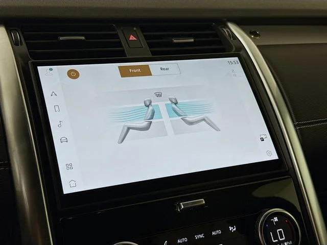 New 2026 Brown Land Rover Dynamic SE image 18