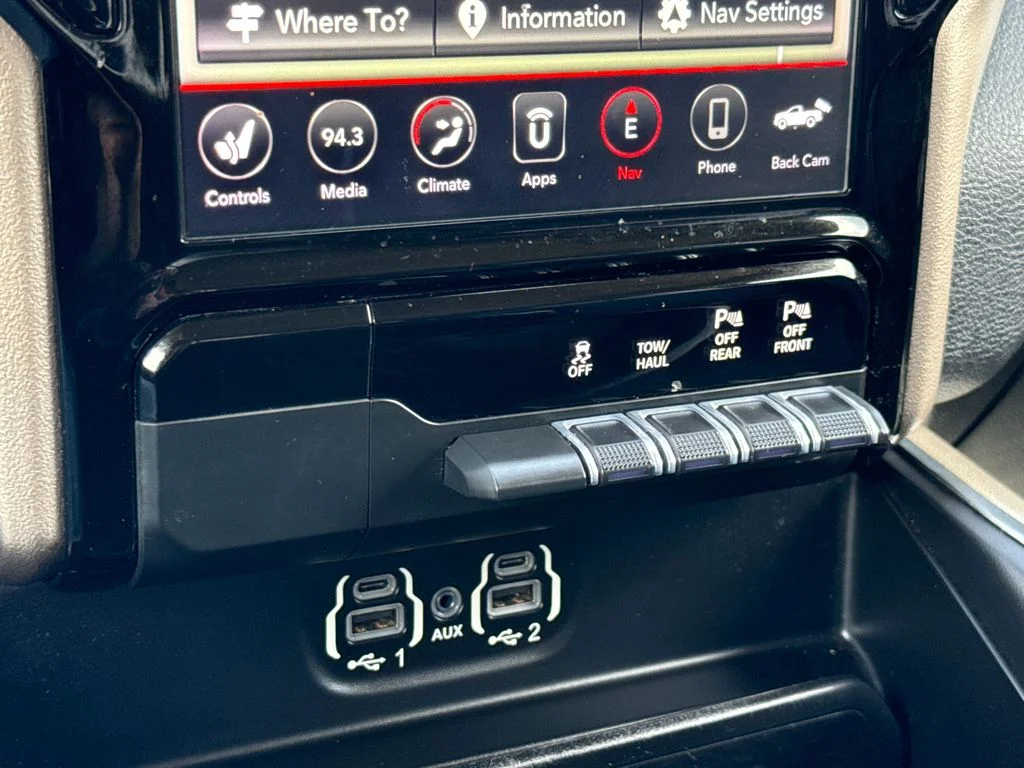 Certified Used 2020 Blue Ram Laramie image 21