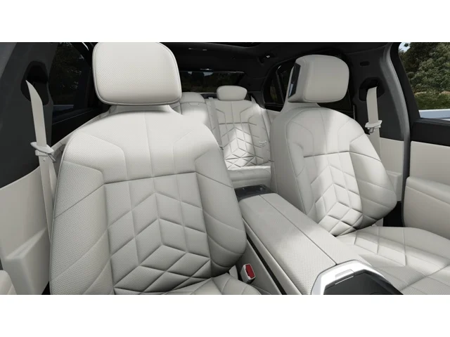 New 2027 Carbon Black Metallic BMW 740i xDrive image 11