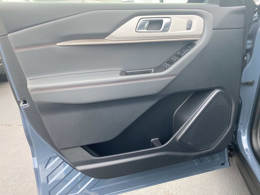 2026 Ford Explorer - Photo 11