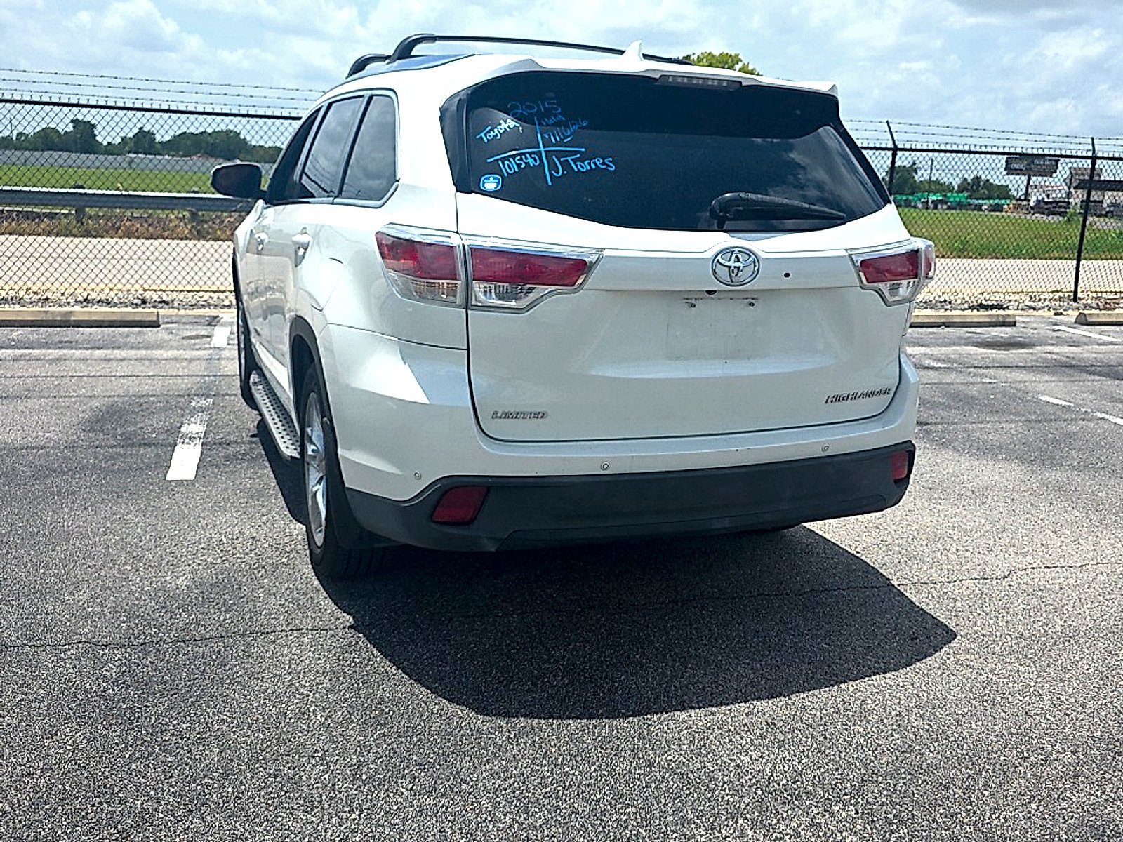Used 2015 Blizzard Pearl Toyota Limited V6 image 12