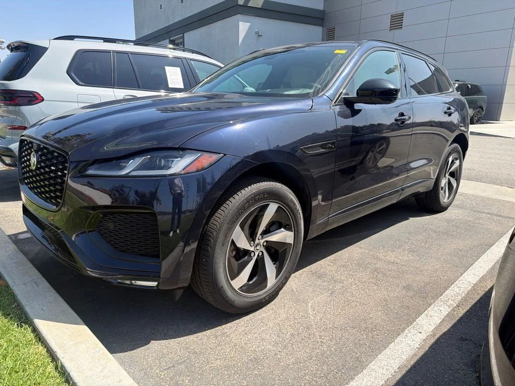 2026 Jaguar F-PACE P250 R-Dynamic S's photo