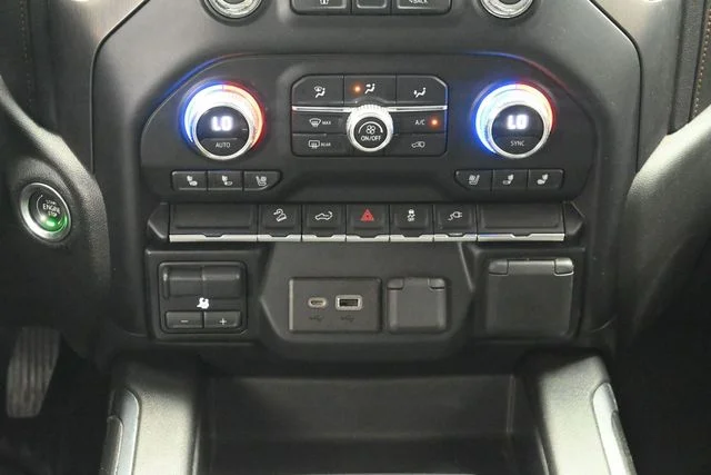 Used 2021 Black GMC AT4 image 21