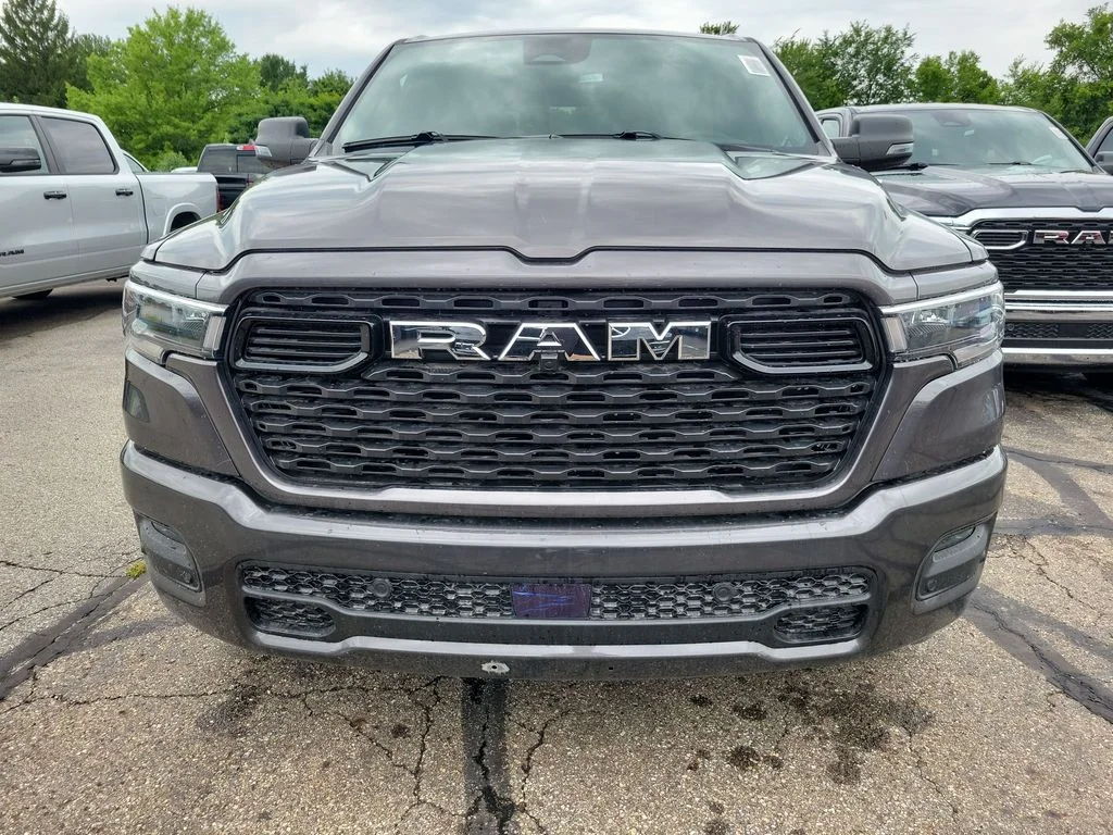 New 2026 Granite Crystal Metallic Clearcoat RAM Big Horn/Lone Star image 2