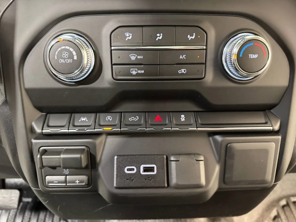 2026 GMC Sierra 1500 Pro - Photo 13
