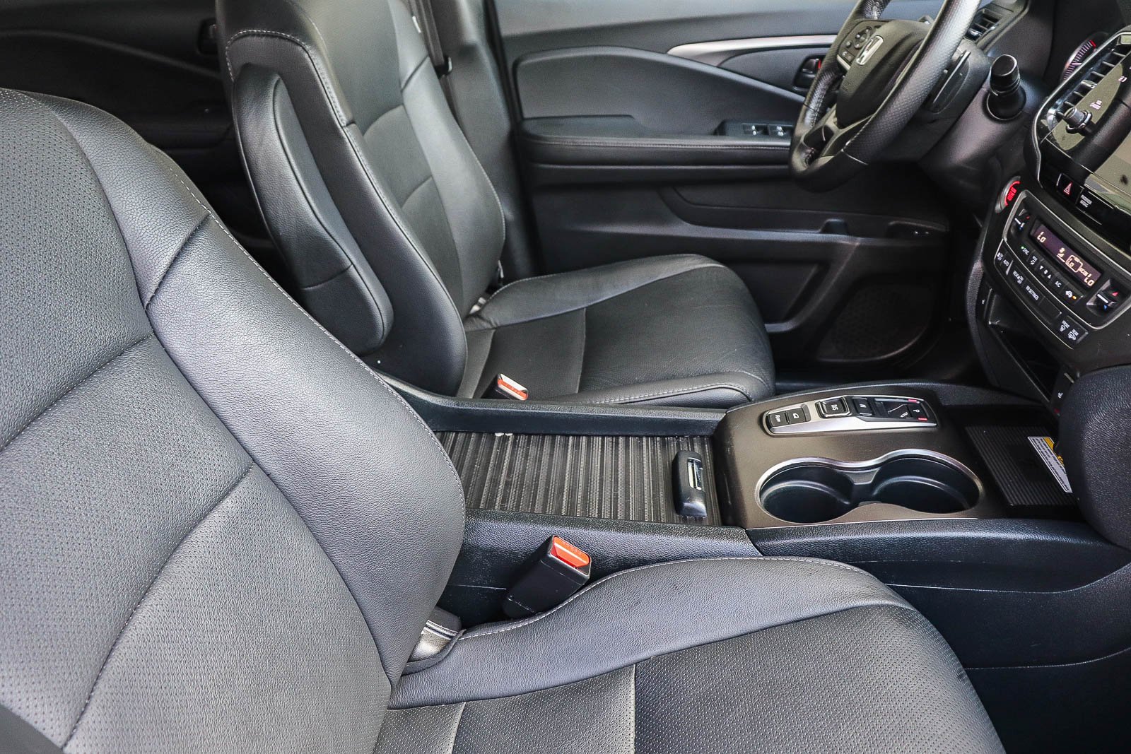 2023 Honda Passport EX-L - Photo 19