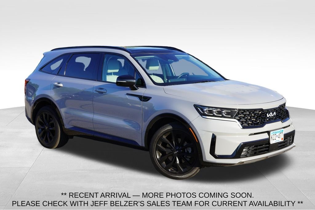 Used 2023 Wolf Gray Kia SX image 1