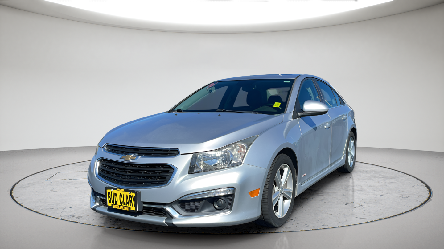 Used 2016 Silver Chevrolet 2LT image 1