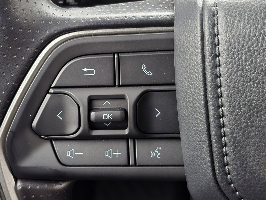 2026 Toyota Tundra SR5 - Photo 13