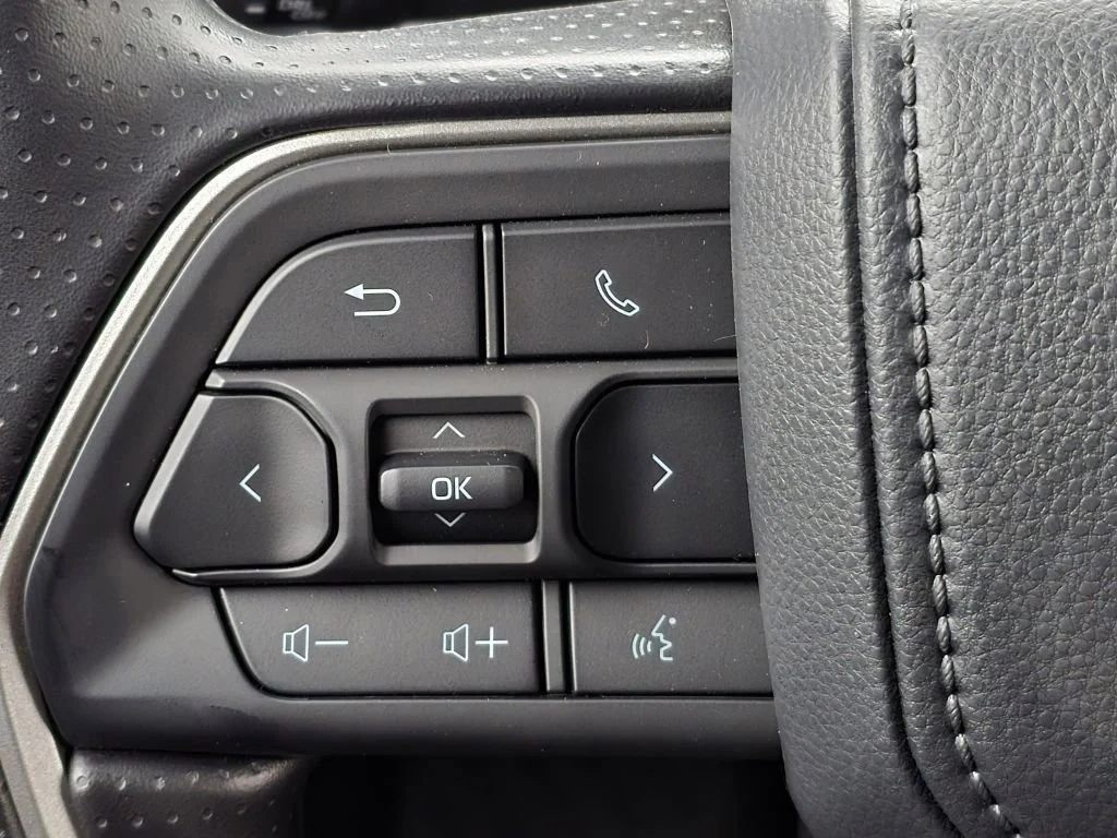 2026 Toyota Tundra SR5 - Photo 13