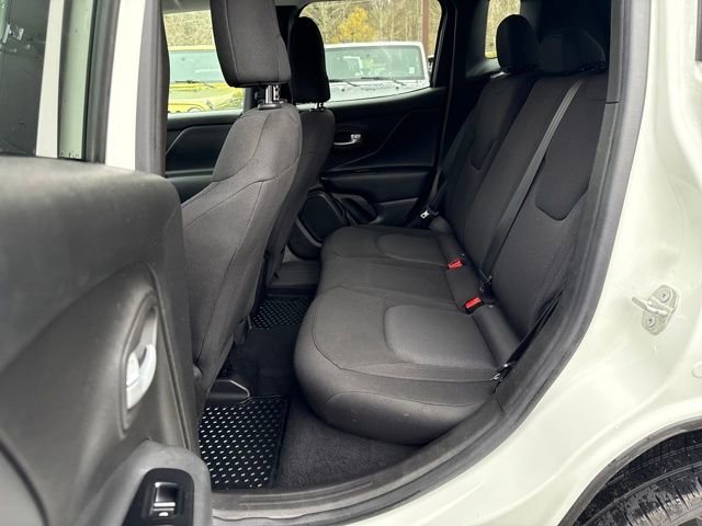 2023 Jeep Renegade Latitude - Photo 14