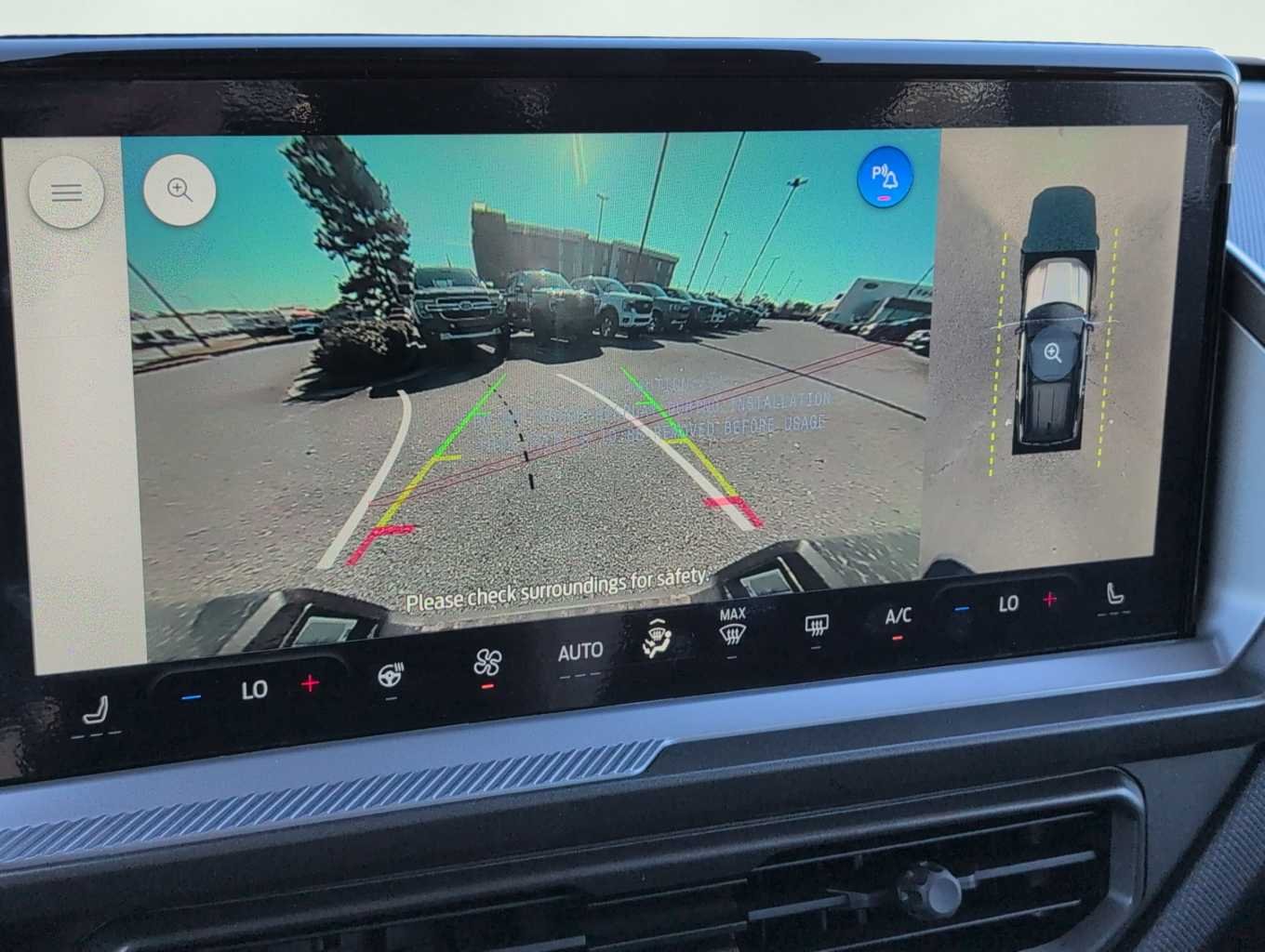 New 2025 Carbonized Gray Metallic Ford Outer Banks® image 19