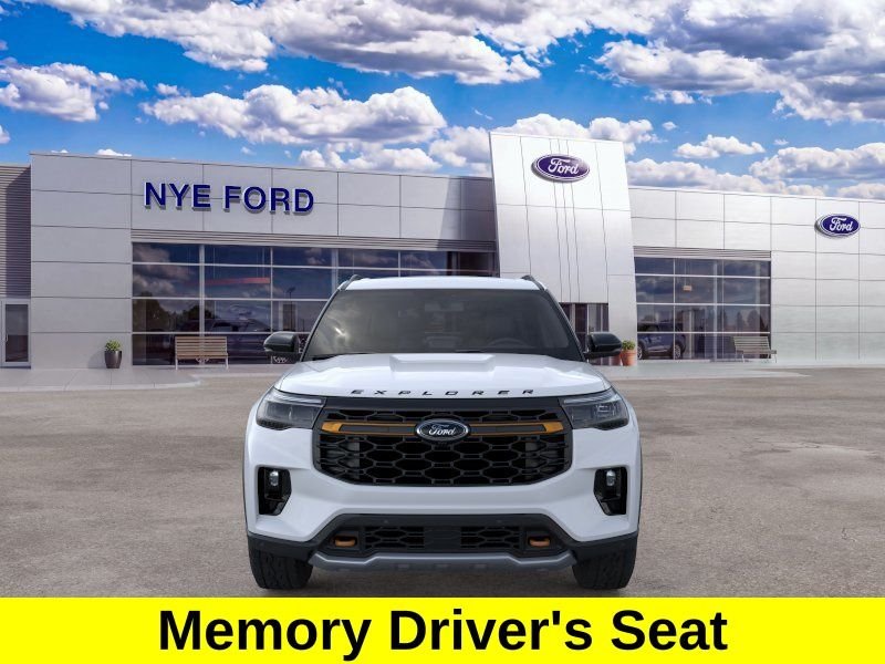 New 2026 Space White Metallic Ford Tremor® image 8