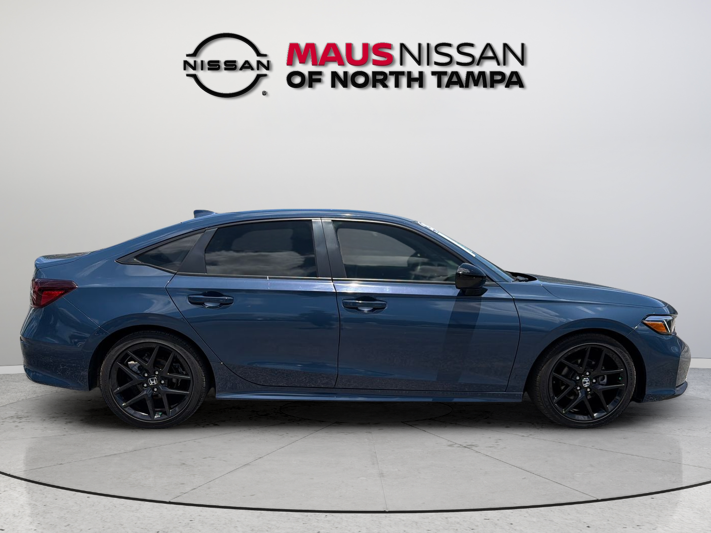 Used 2025  Honda Sport image 9