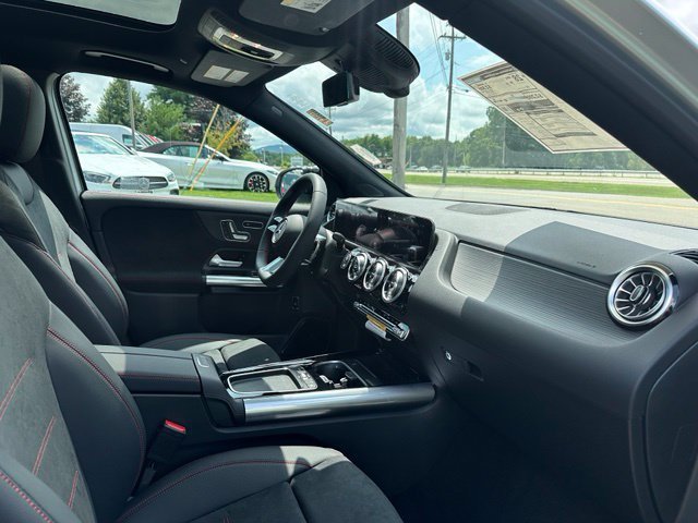 New 2026 Cirrus Silver Metallic Mercedes-Benz GLA 250 image 64