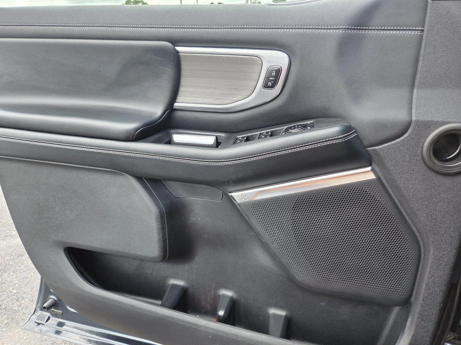 Used 2025 Stone Blue Ford Platinum image 19