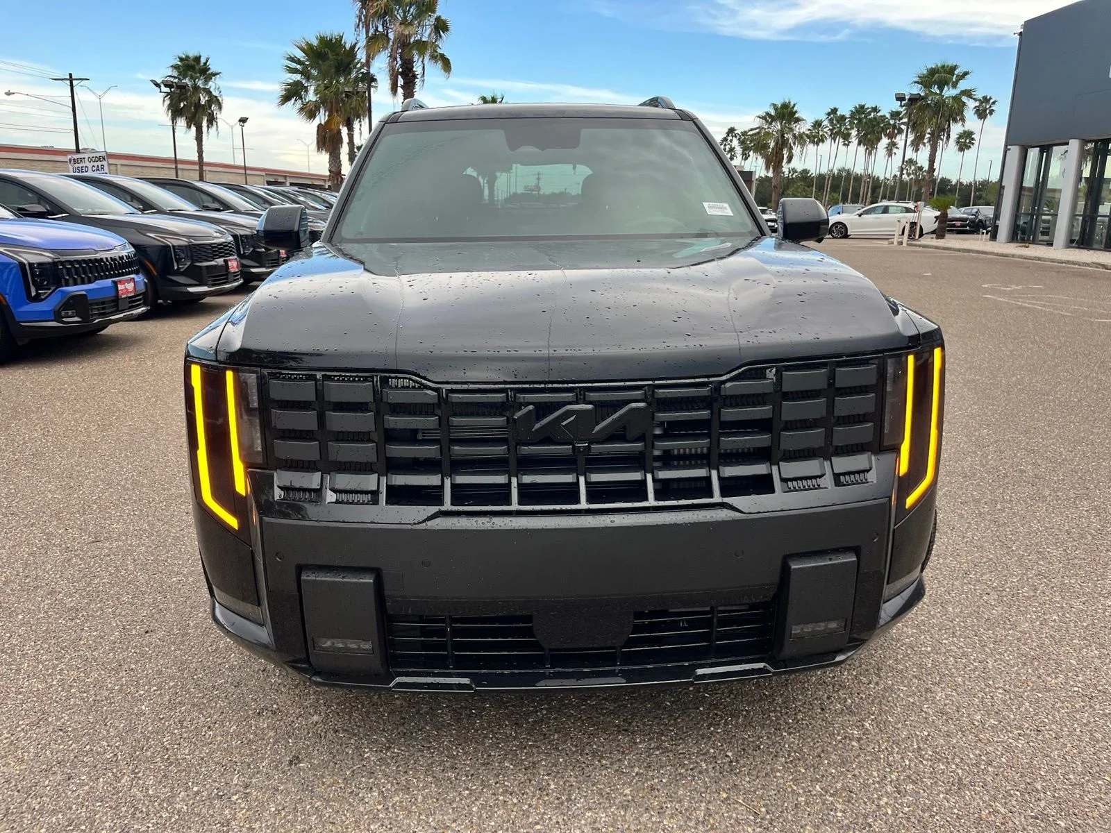 New 2027 Black Kia X-Line SX image 2