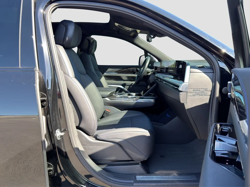 Used 2025 Black Cadillac Sport 1 image 29