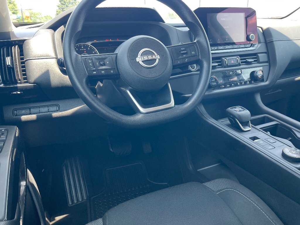 Used 2023 Brilliant Silver Metallic Nissan S image 2