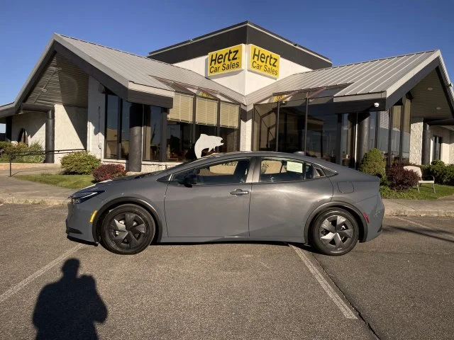 2025 Toyota Prius