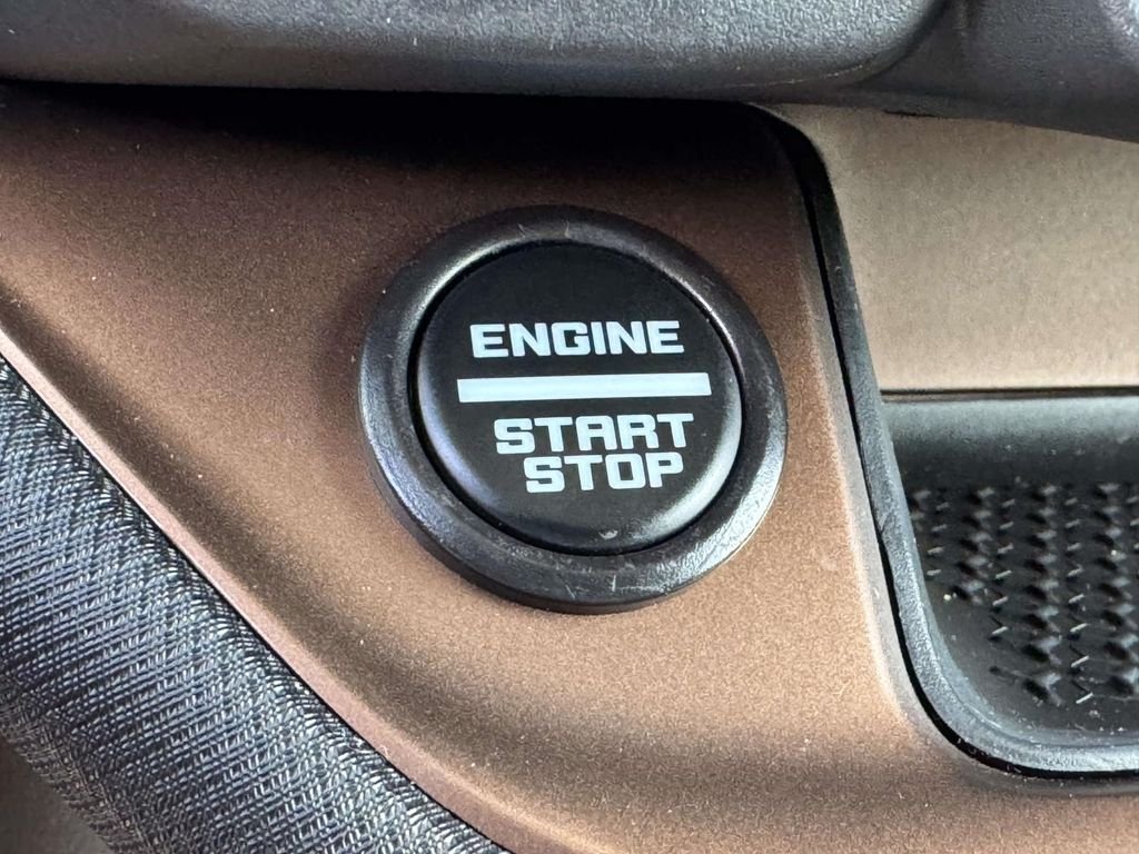 Used 2024 Beige Ford Outer Banks image 8