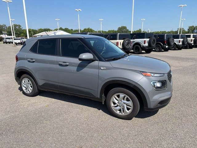 2023 Hyundai Venue SE