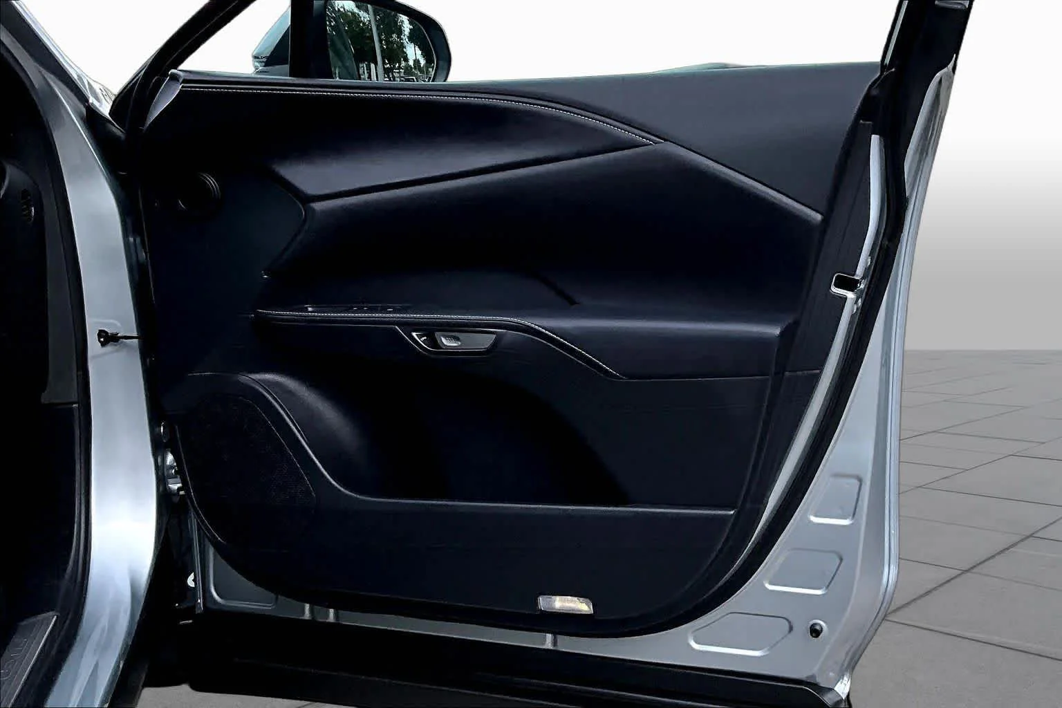 Used 2026 Iridium Lexus  image 27