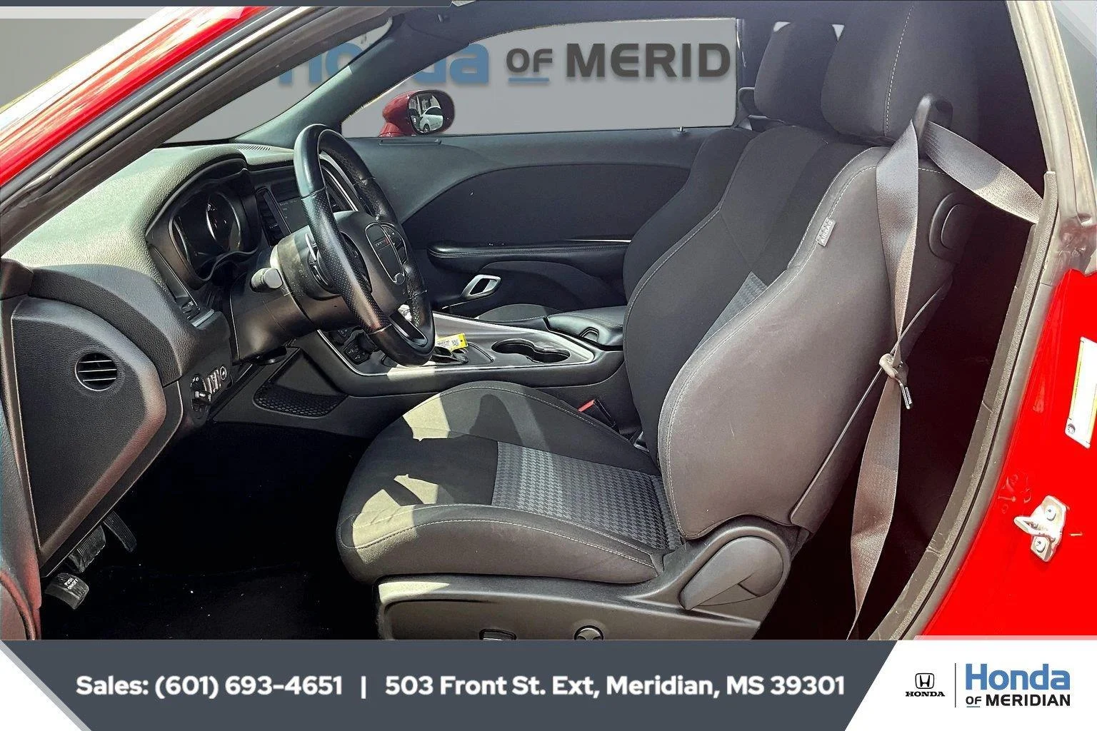 Used 2022 Torred Clearcoat Dodge GT image 18