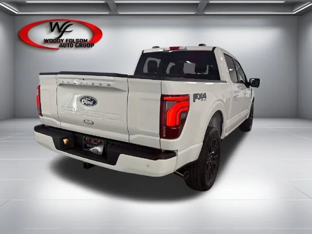 New 2026 Star White Metallic Tri-Coat Ford Platinum® image 22