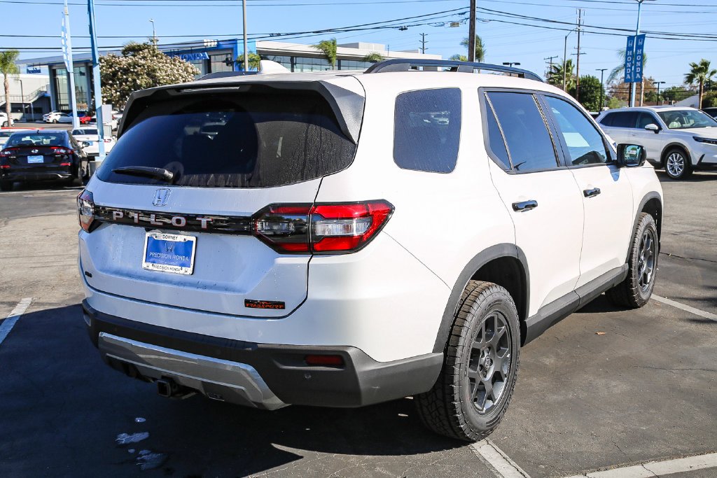 New 2026 Platinum White Pearl Honda TrailSport image 7
