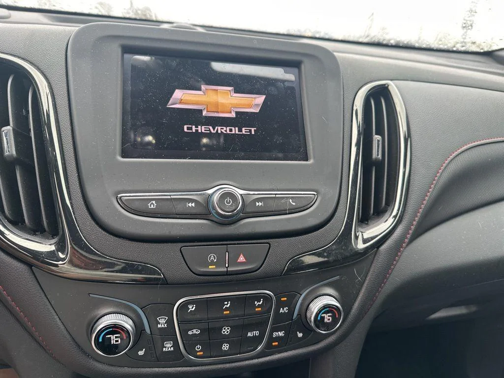 Used 2023 Summit White Chevrolet RS image 9