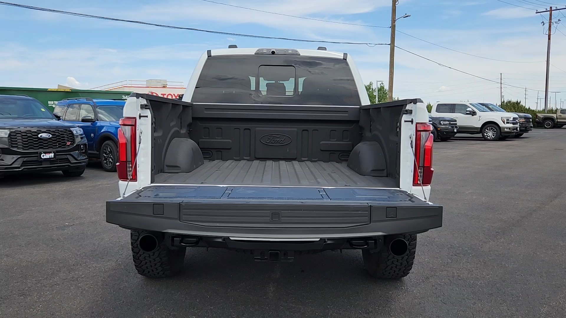 2024 Ford F-150 Raptor - Photo 19