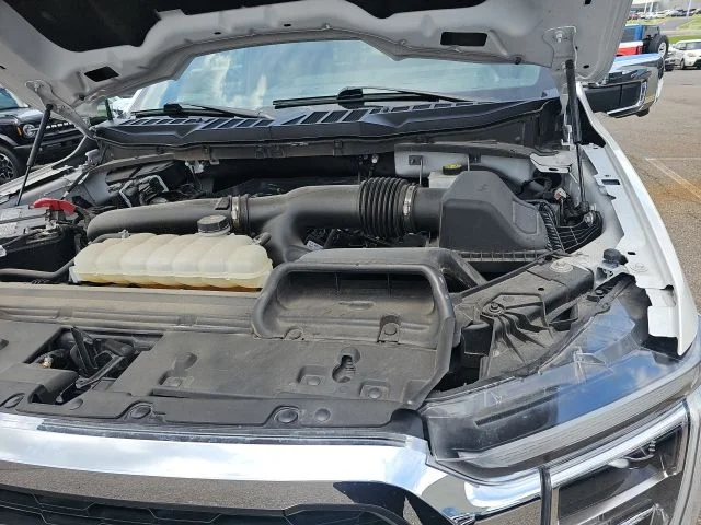 Used 2024 White Ford Lariat image 22