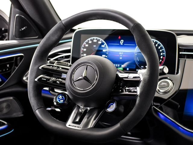 New 2026 MANUFAKTUR Moonlight White Metallic Mercedes-Benz E 53 AMG® image 81