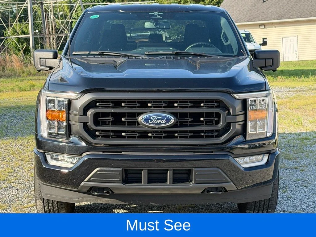 Used 2023 Black Ford XLT image 2