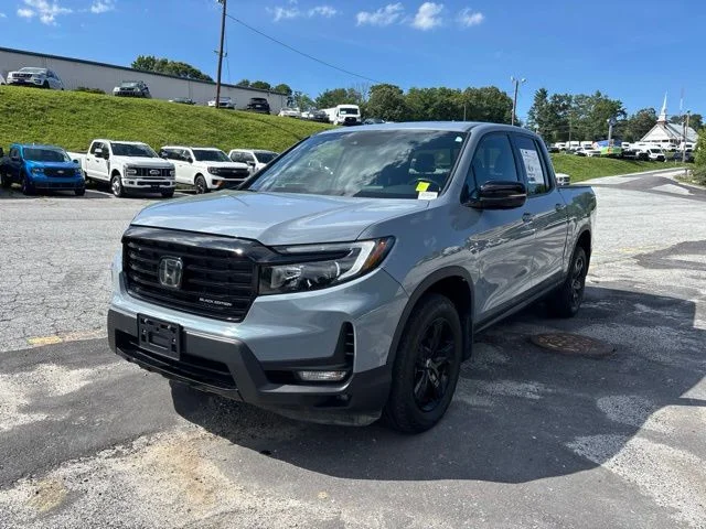Used 2023 Gray Honda Black Edition image 5