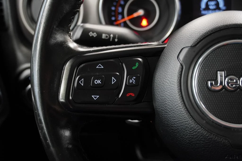 Certified Used 2020 Black Jeep Sport S image 33