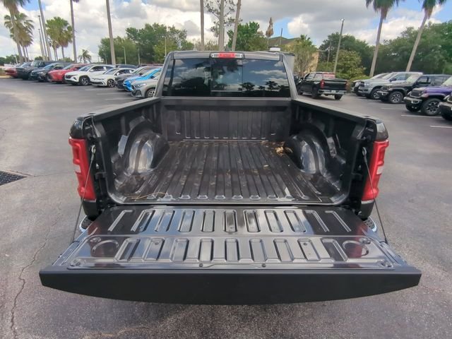New 2026 Granite Crystal Metallic Clear-Coat Exterior Paint RAM Laramie image 14