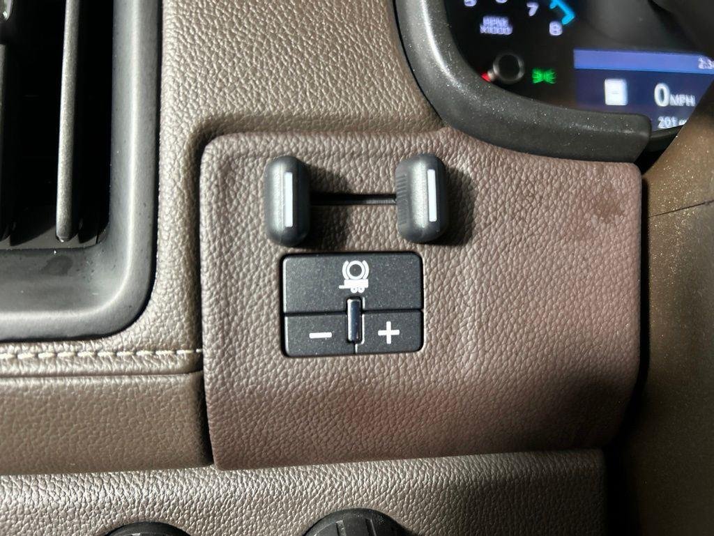 Used 2021 Cayenne Red GMC Denali image 9