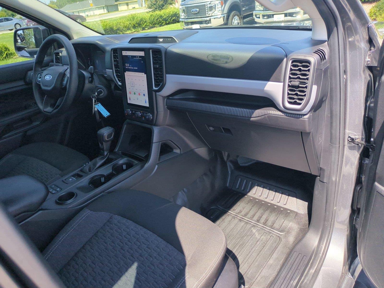 Used 2025 Carbonized Gray Ford XL image 36