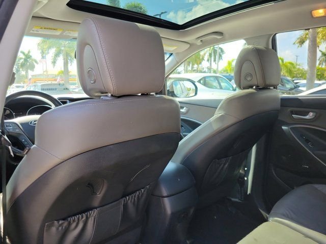 2017 Hyundai Santa Fe SE Ultimate - Photo 9