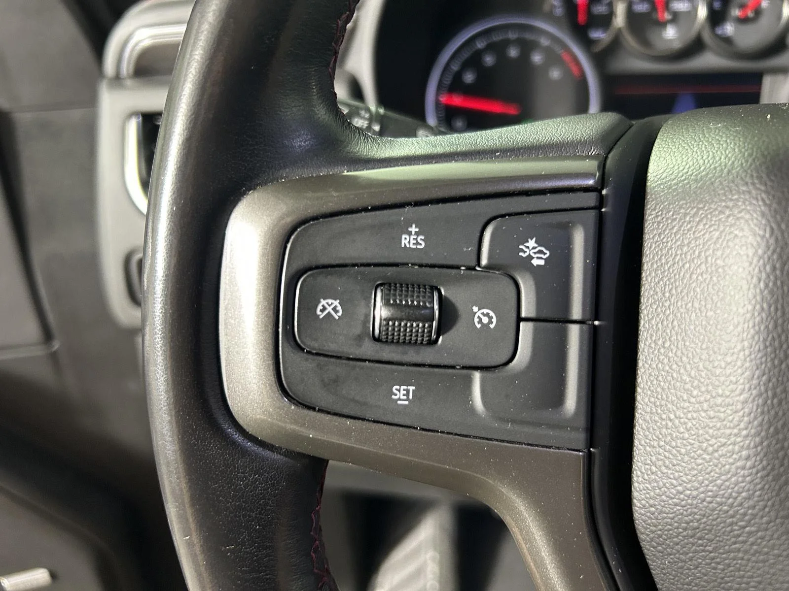 Used 2021 Shadow Gray Metallic Chevrolet RST image 24