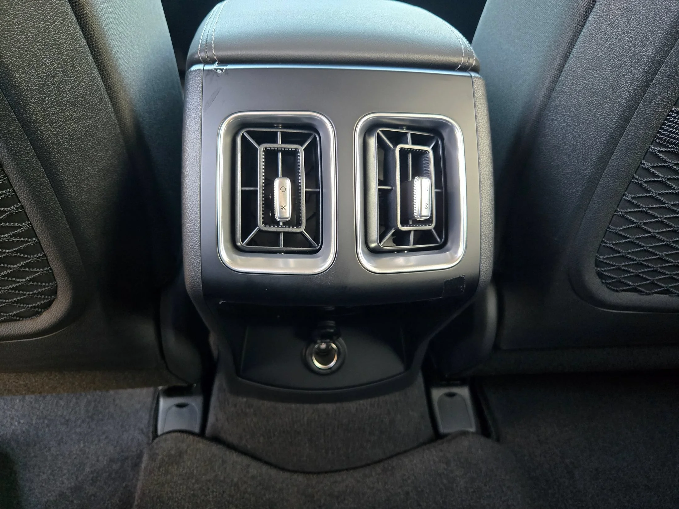 New 2026 Panthera Metal Kia LX image 30