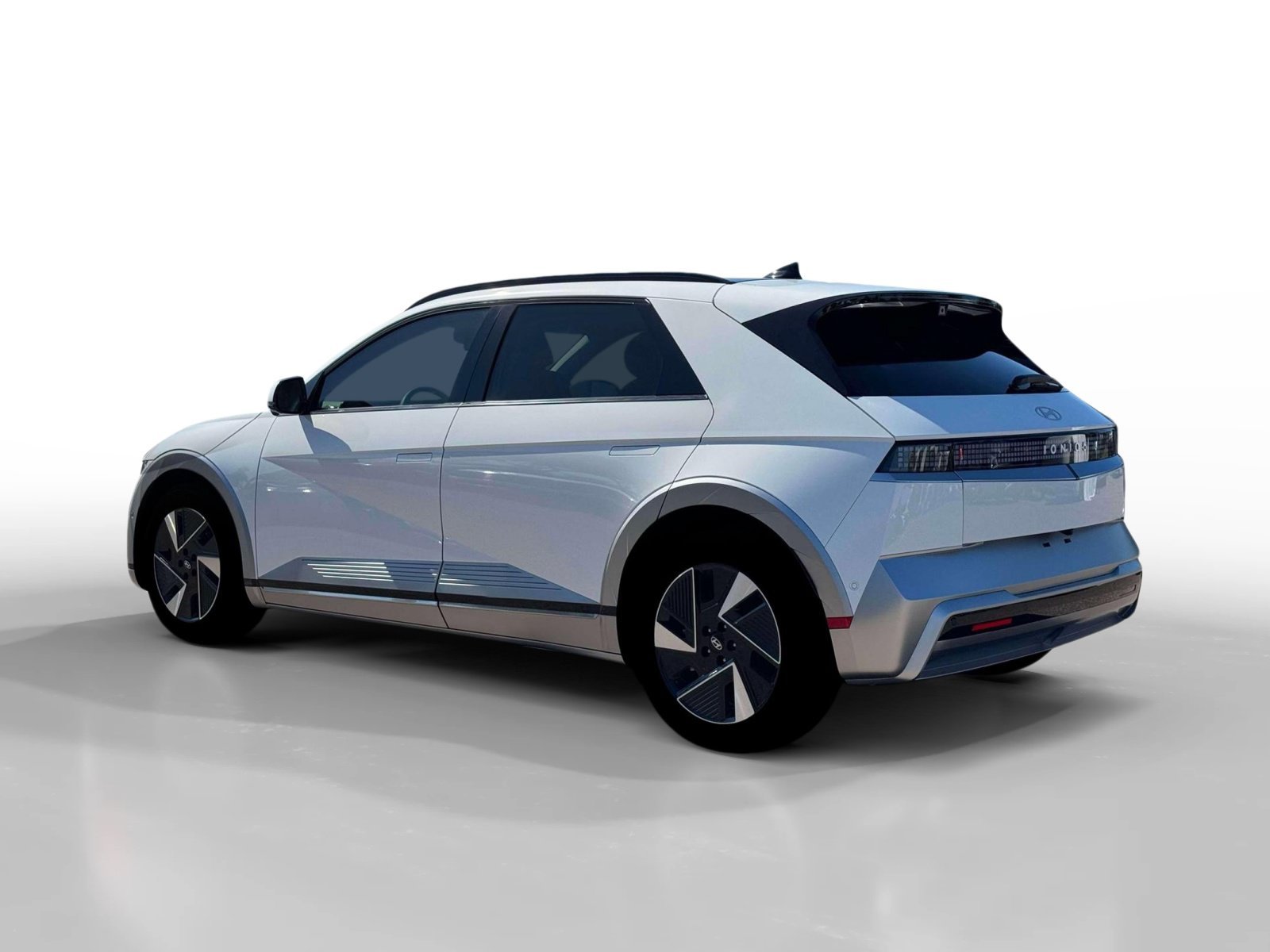 New 2026 Atlas White Hyundai Limited image 4